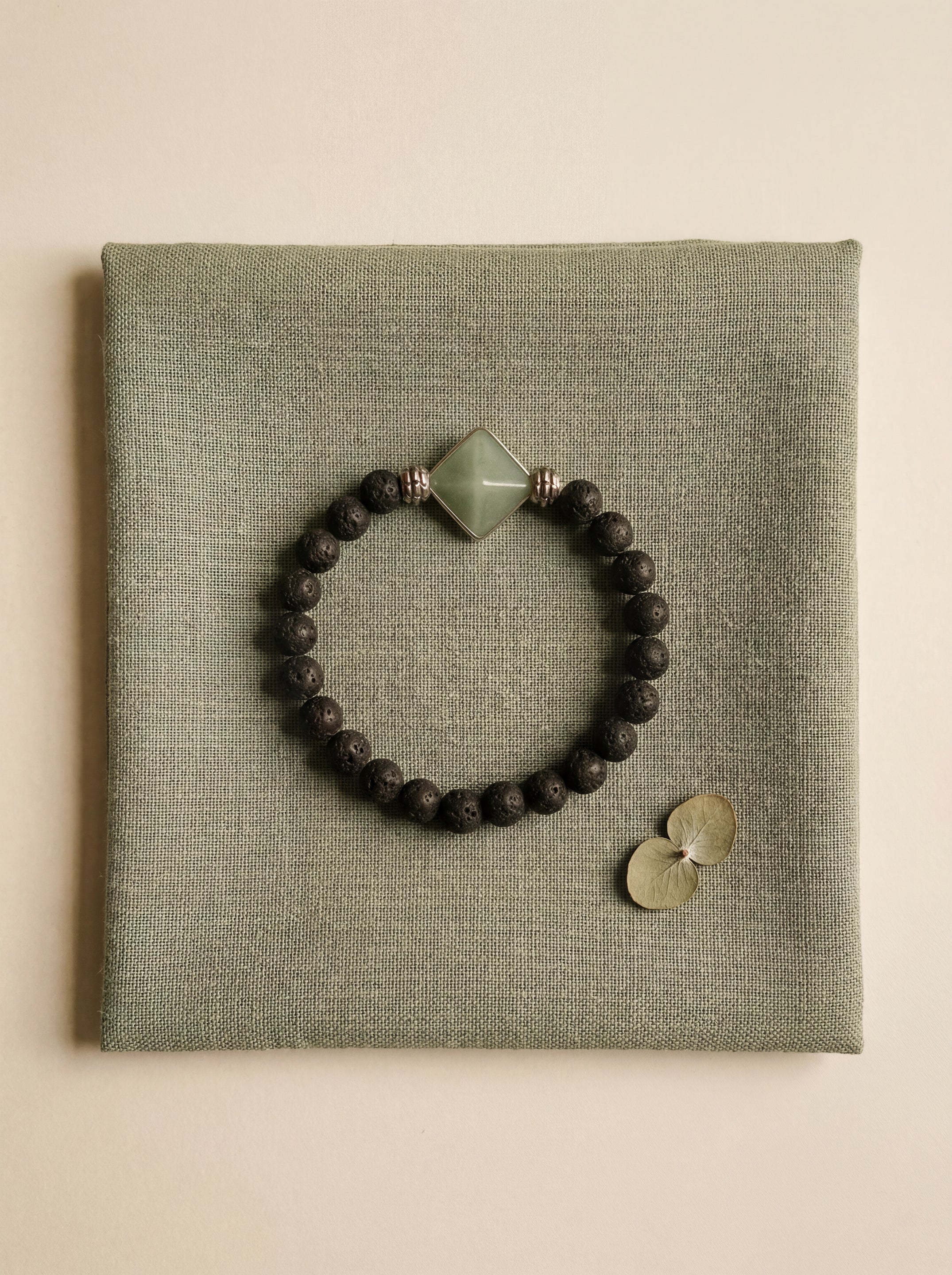 Aligned Path Pyramid Bracelet